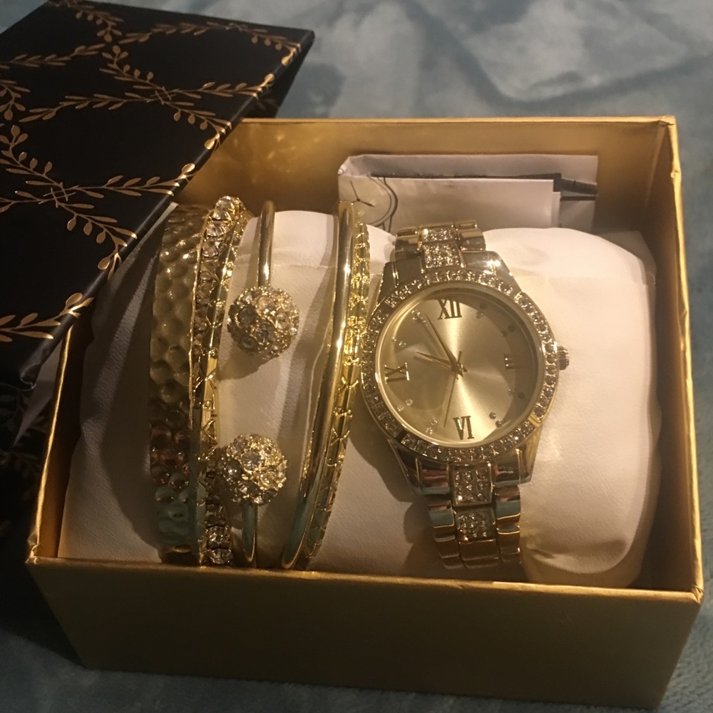 Bracelet and watch set!!